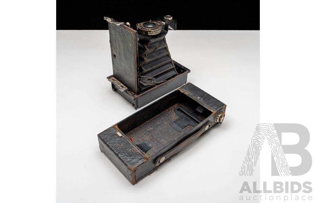 Early Vintage Kodak and Rangefinder Camera Collection