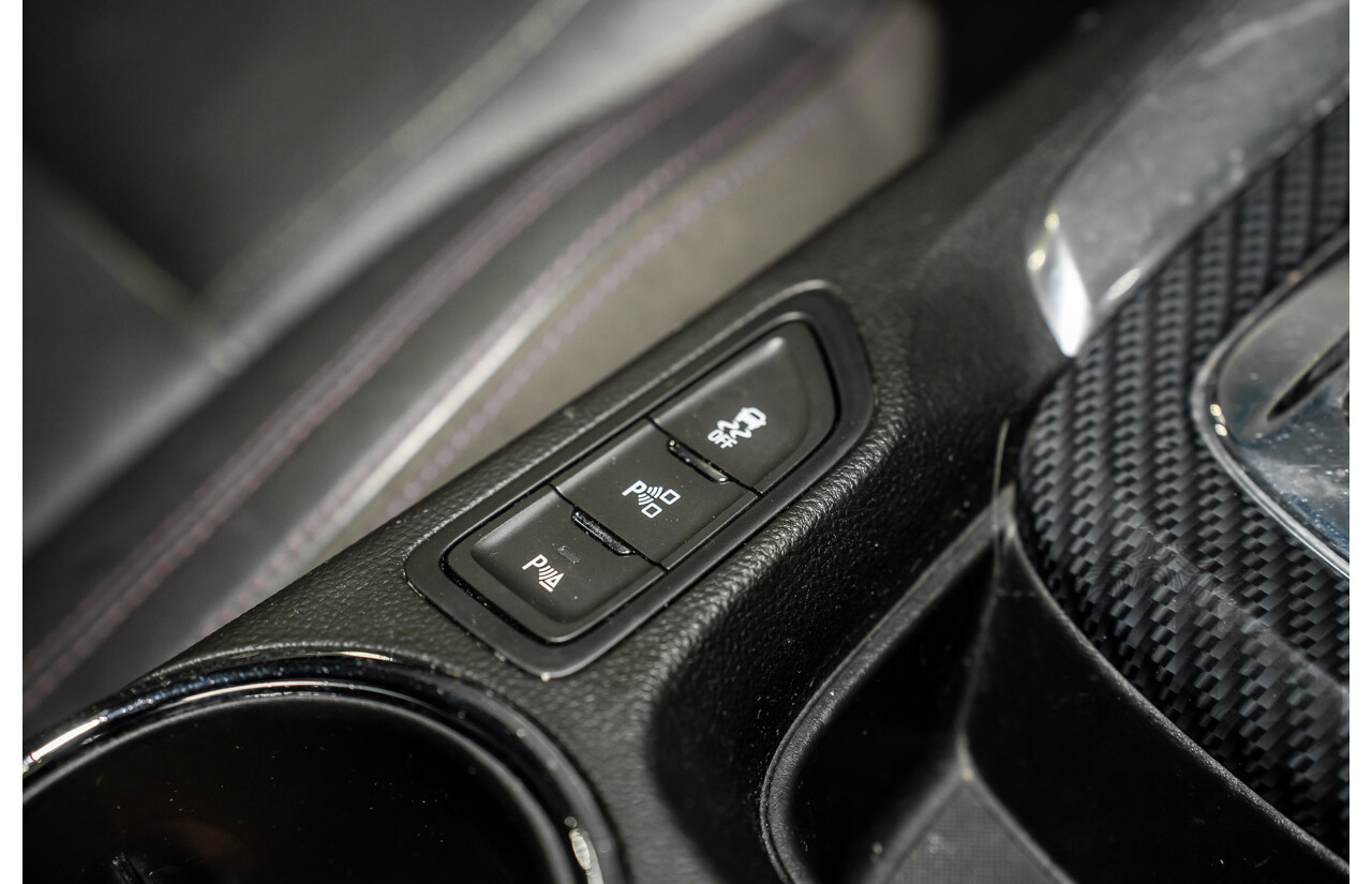 1/2014 Holden Commodore SS-V Redline VF 4d Sportwagon Prussian Steel Grey Metallic V8 6.0L