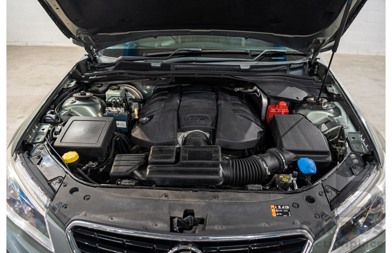 1/2014 Holden Commodore SS-V Redline VF 4d Sportwagon Prussian Steel Grey Metallic V8 6.0L