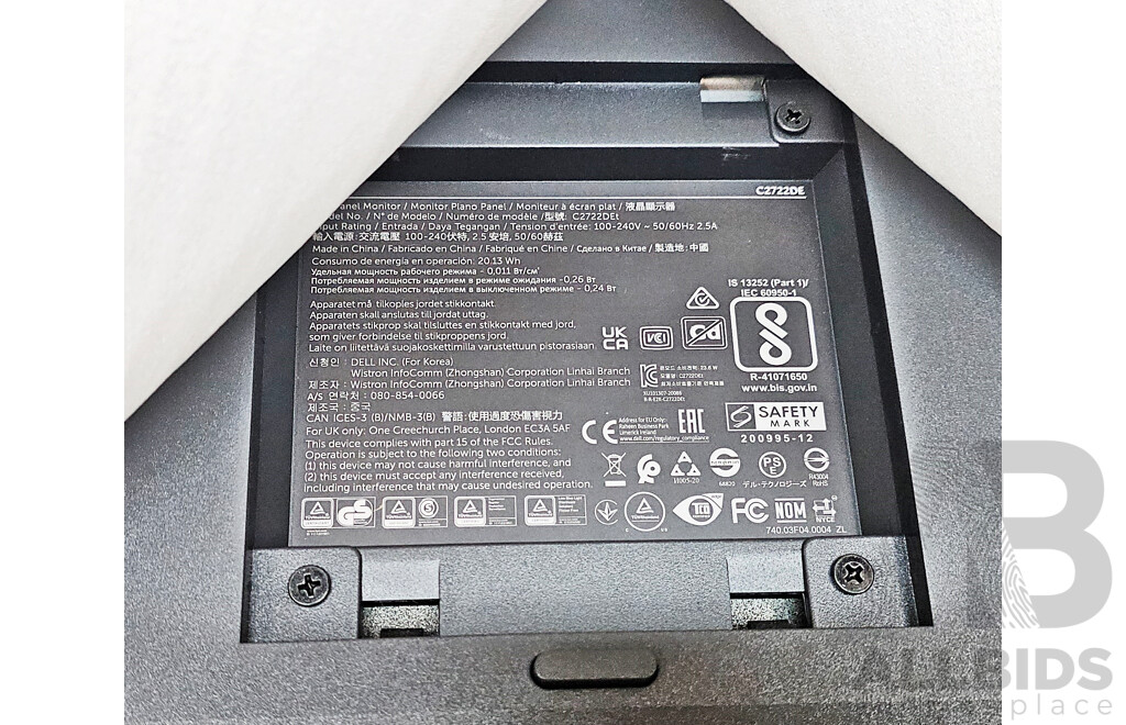 Dell (C2722DE) 27-Inch QHD (1440p) Widescreen LED-Backlit LCD Monitor