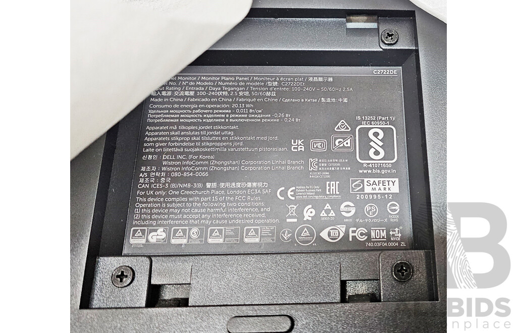 Dell (C2722DE) 27-Inch QHD (1440p) Widescreen LED-Backlit LCD Monitor