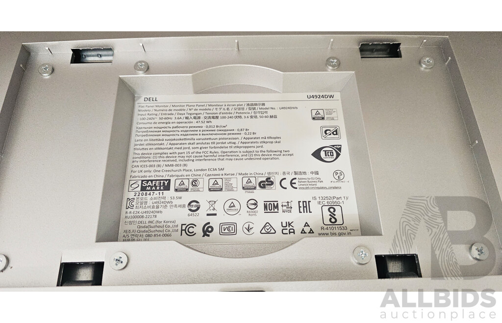 Dell Ultrasharp (U4924DW) 49-Inch DQHD (5210 X 1440) USB-C Hub IPS Curved Monitor