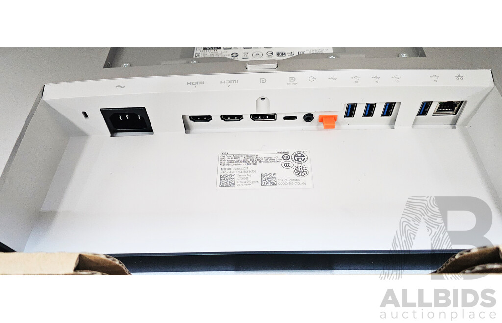 Dell Ultrasharp (U4924DW) 49-Inch DQHD (5210 X 1440) USB-C Hub IPS Curved Monitor