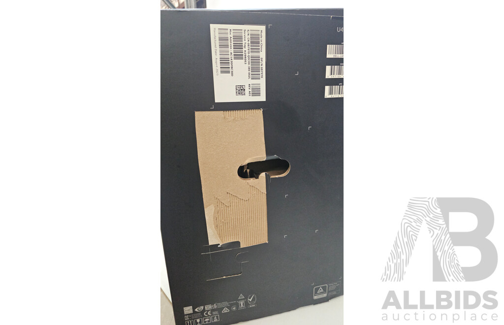 Dell Ultrasharp (U4924DW) 49-Inch DQHD (5210 X 1440) USB-C Hub IPS Curved Monitor