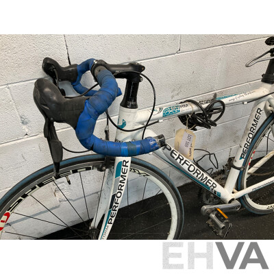 PERFORMER STORM Road Bike