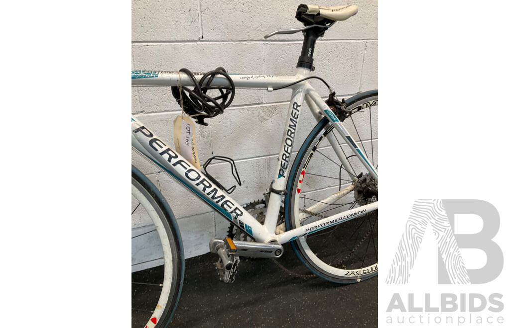 PERFORMER STORM Road Bike