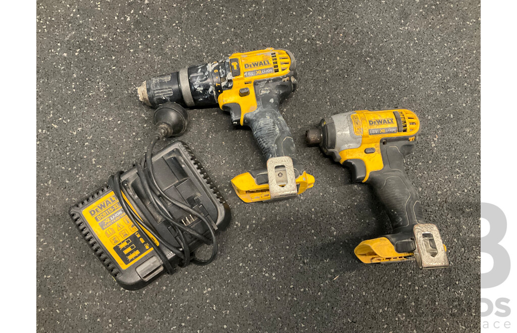 DeWALT Impact Driver (DC885XE), Hammer Drill (DCD785XE) and Battery Charger (DCB115XE) - Lot of 3