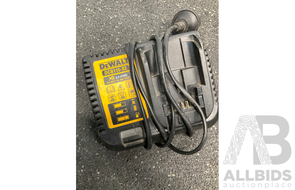 DeWALT Impact Driver (DC885XE), Hammer Drill (DCD785XE) and Battery Charger (DCB115XE) - Lot of 3