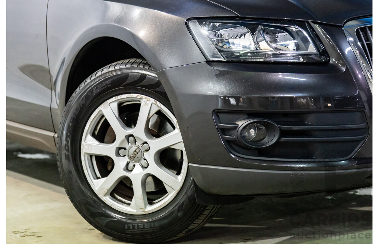 8/2010 Audi Q5 2.0 TDI Quattro 8R MY10 4d Wagon Lava Grey Metallic Turbo Diesel 2.0L