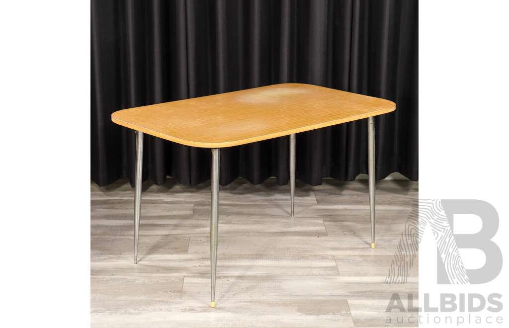Retro Dining Table with Laminate Top