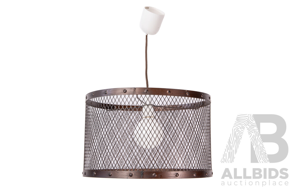 Cylindrical Mesh Pendant Shade