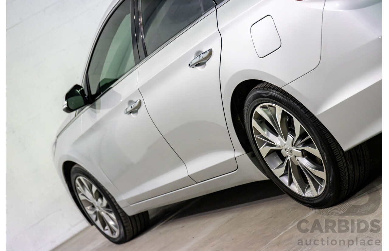 9/2015 Hyundai Sonata Premium LF MY 16 4d Sedan Platinum Silver Turbo 2.0L