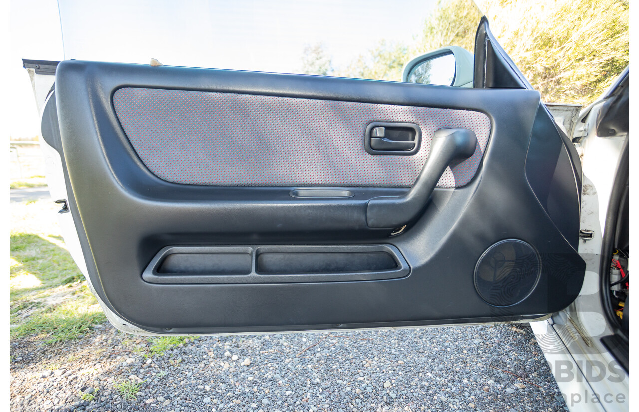 04/1997 Nissan Skyline R33 GT-R Series 3 BNR33 (AWD) 2d Coupe QM1 Polar White Turbo 2.6L - Modified 850hp+ - 05/2009 Import