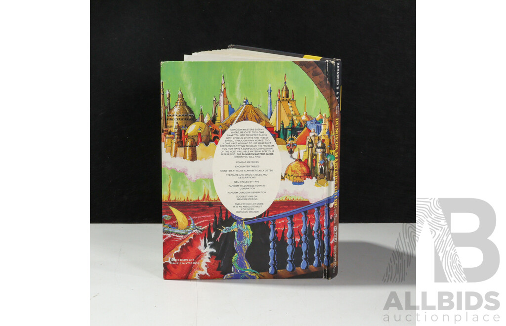TSR Advanced Games Dungeon Masters Guide Hard Cover Book by Gary Gygax