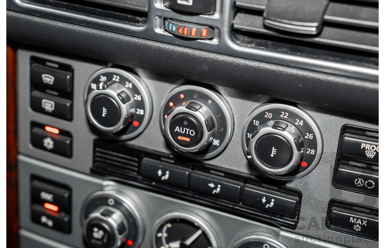 1/2007 Land Rover Range Rover Vogue Luxury TdV8 MY07 4d Wagon Santorini Black Twin Turbo Diesel V8 3.6L