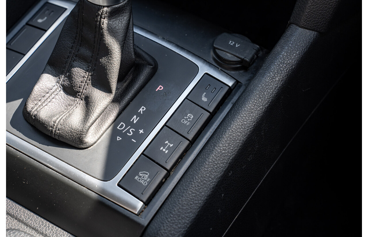 12/2018 Volkswagen Amarok V6 TDI 580 Highline Black Edition (4x4) 2H MY19 Dual Cab Utility Candy White Turbo Diesel 3.0L