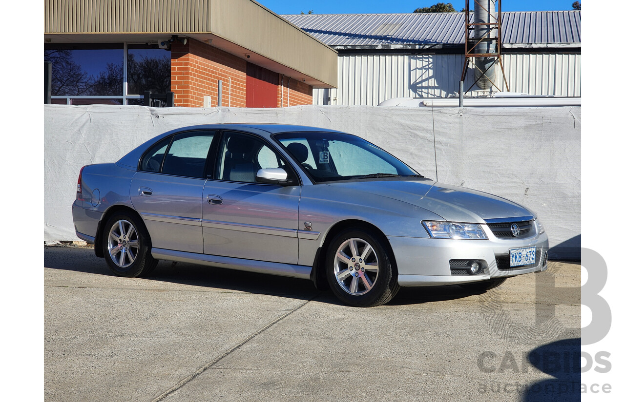 2/2005 Holden Berlina  VZ 4d Sedan Silver 3.6L
