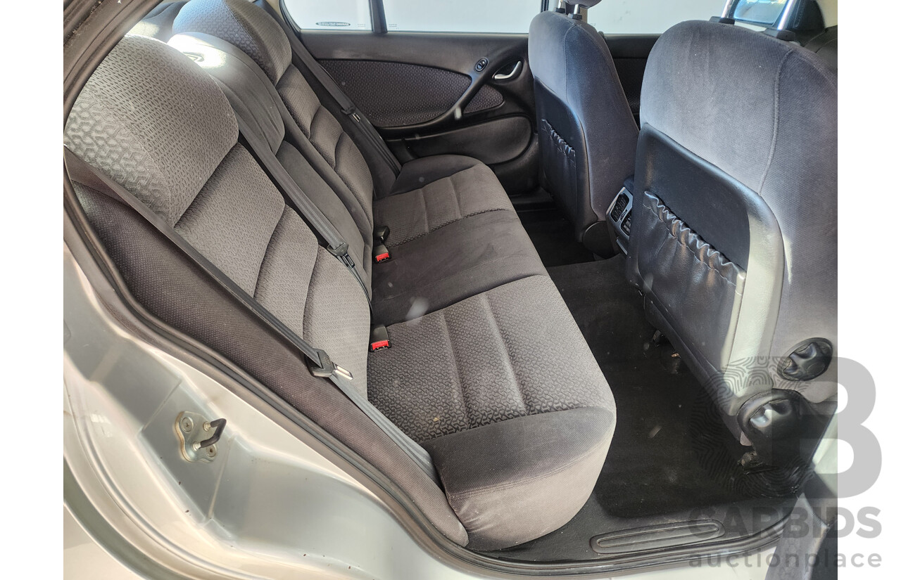 2/2005 Holden Berlina  VZ 4d Sedan Silver 3.6L