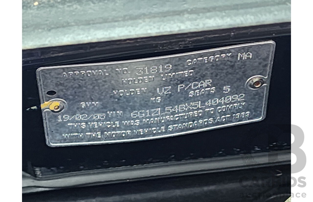 2/2005 Holden Berlina  VZ 4d Sedan Silver 3.6L