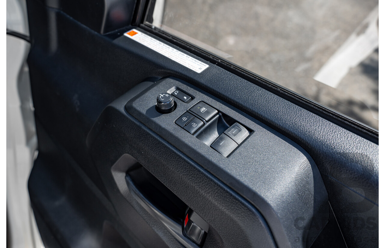 10/2023 Toyota Hiace LWB Panel Option (RWD) GDH300R 5D Van French Vanilla White Turbo Diesel 2.8L
