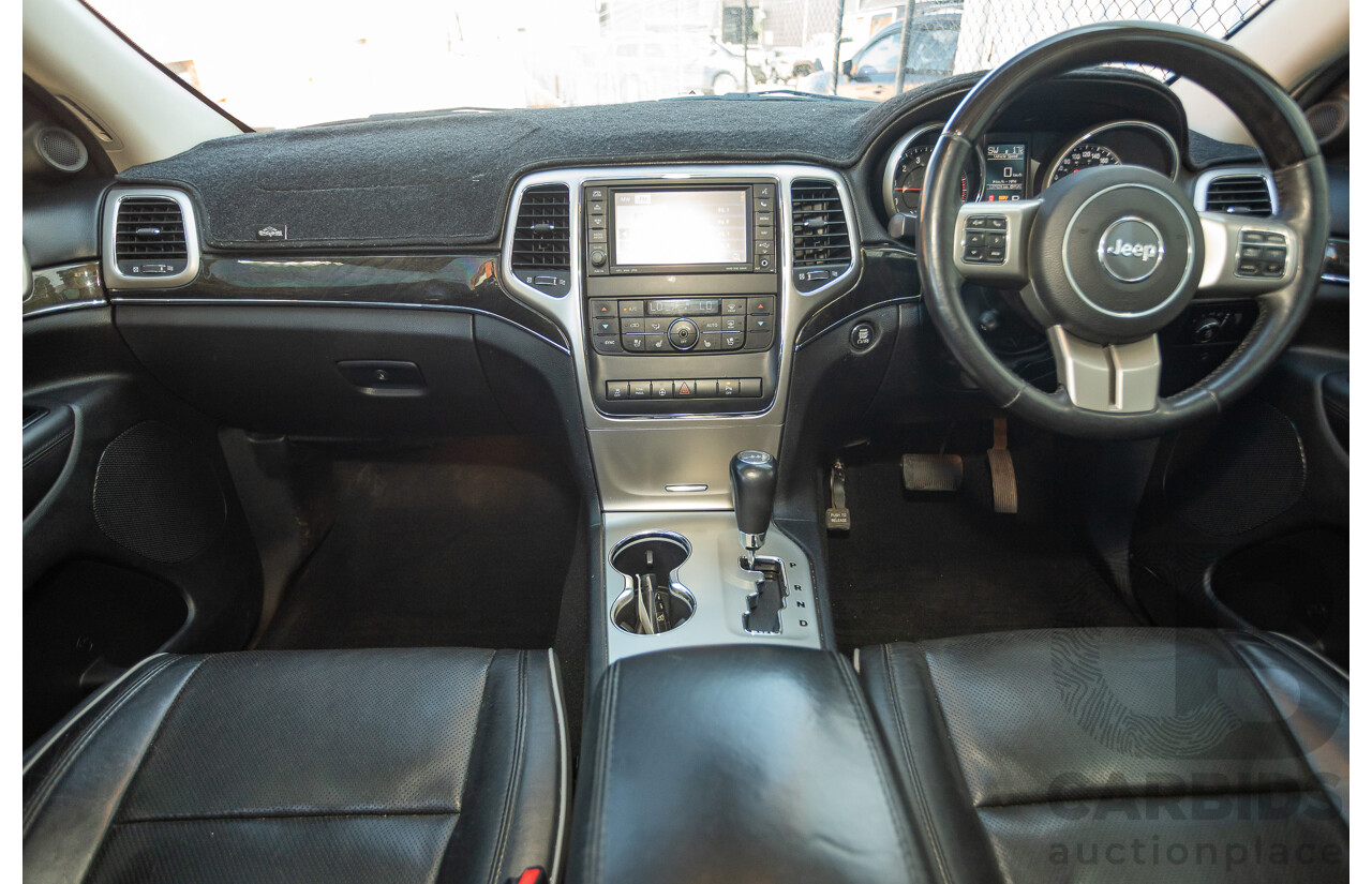 02/2012 Jeep Grand Cherokee Overland (4x4) WK 4D Wagon Bright Silver Metallic 5.7L