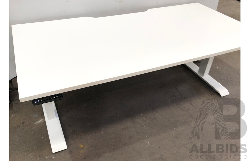 JasonL 1800mm Premium Height Adjustable Desk with Cable Scallop