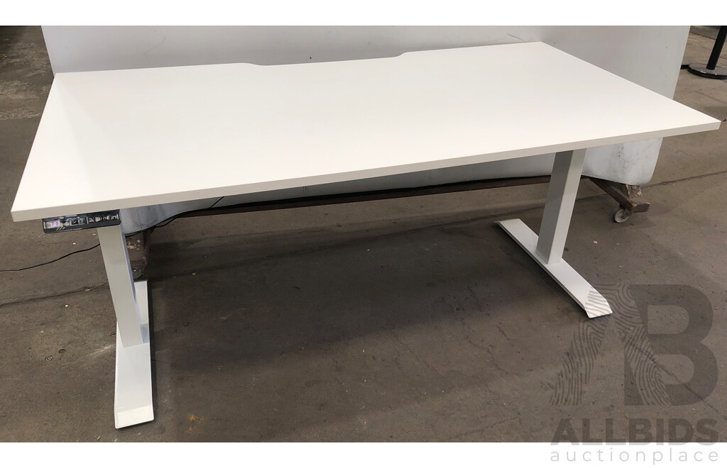JasonL 1800mm Premium Height Adjustable Desk with Cable Scallop