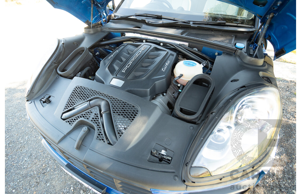 04/2015 Porsche Macan Turbo (AWD) 95B MY15 4d Wagon Sapphire Blue Metallic Twin Turbo V6 3.6L
