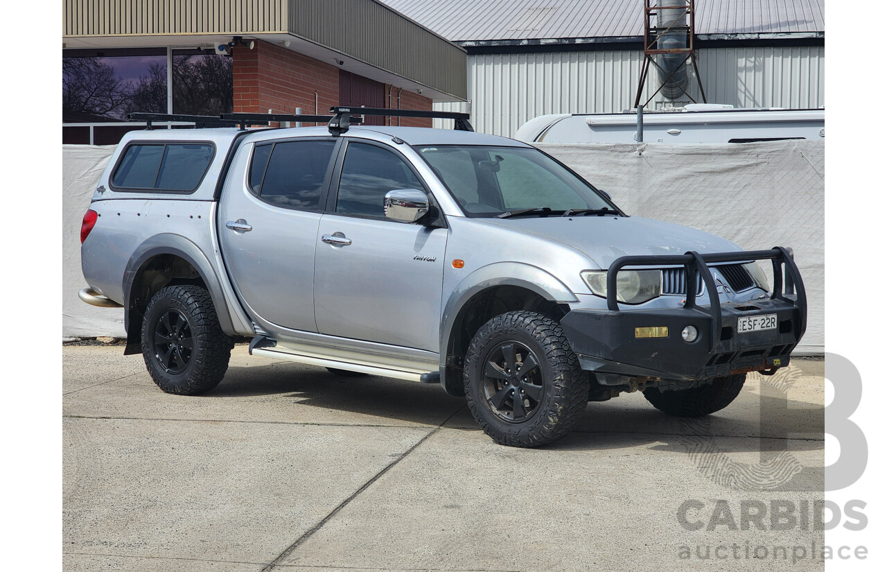 8/2008 Mitsubishi Triton VR (4x4) ML MY09 Double Cab Utility Silver 3.2L