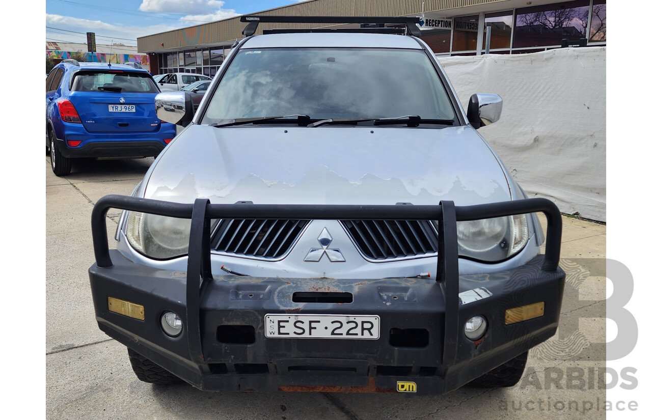 8/2008 Mitsubishi Triton VR (4x4) ML MY09 Double Cab Utility Silver 3.2L