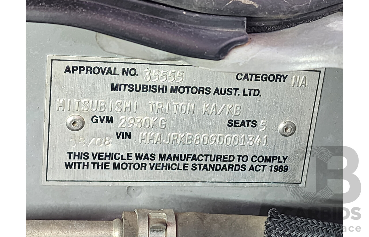 8/2008 Mitsubishi Triton VR (4x4) ML MY09 Double Cab Utility Silver 3.2L