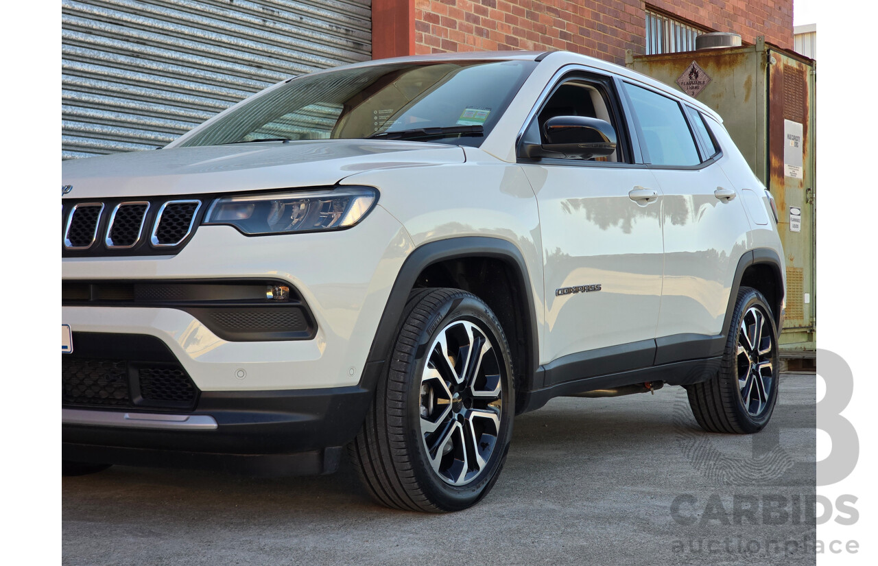 02/2024 Jeep Compass Limited 4xe (AWD) MY24 MV 4d Wagon Alpine White Turbo 1.3L - 44kw Plug In Hybrid