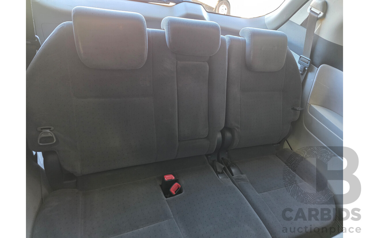 9/2006 Toyota Tarago GLX ACR50R 4d Wagon Silver 2.4L - 8 Seats