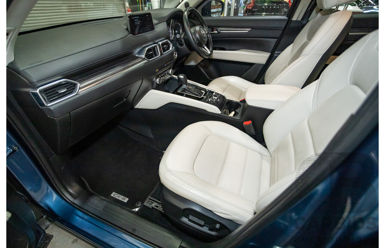 02/2017 Mazda CX-5 GT (AWD) KF MY17 4d Wagon Machine Eternal Blue Twin Turbo Diesel 2.2L