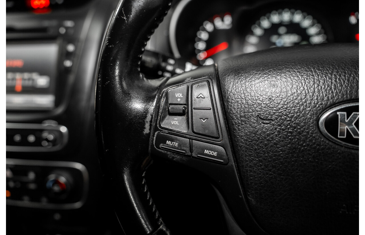 5/2015 Kia Sorento Platinum (4x4) XM MY15 4d Wagon Platinum Graphite Metallic Turbo Diesel 2.2L - 7 Seater