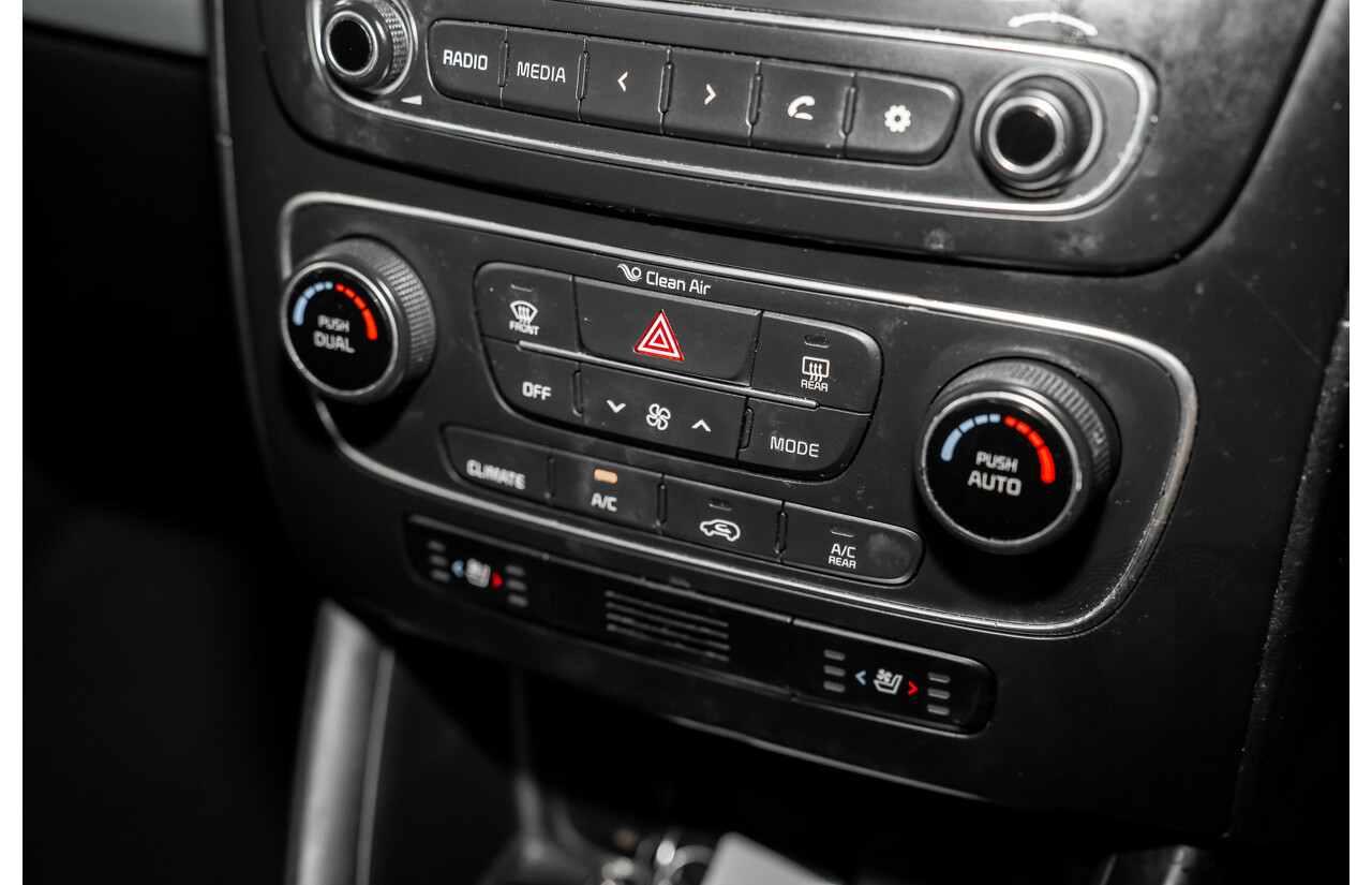 5/2015 Kia Sorento Platinum (4x4) XM MY15 4d Wagon Platinum Graphite Metallic Turbo Diesel 2.2L - 7 Seater