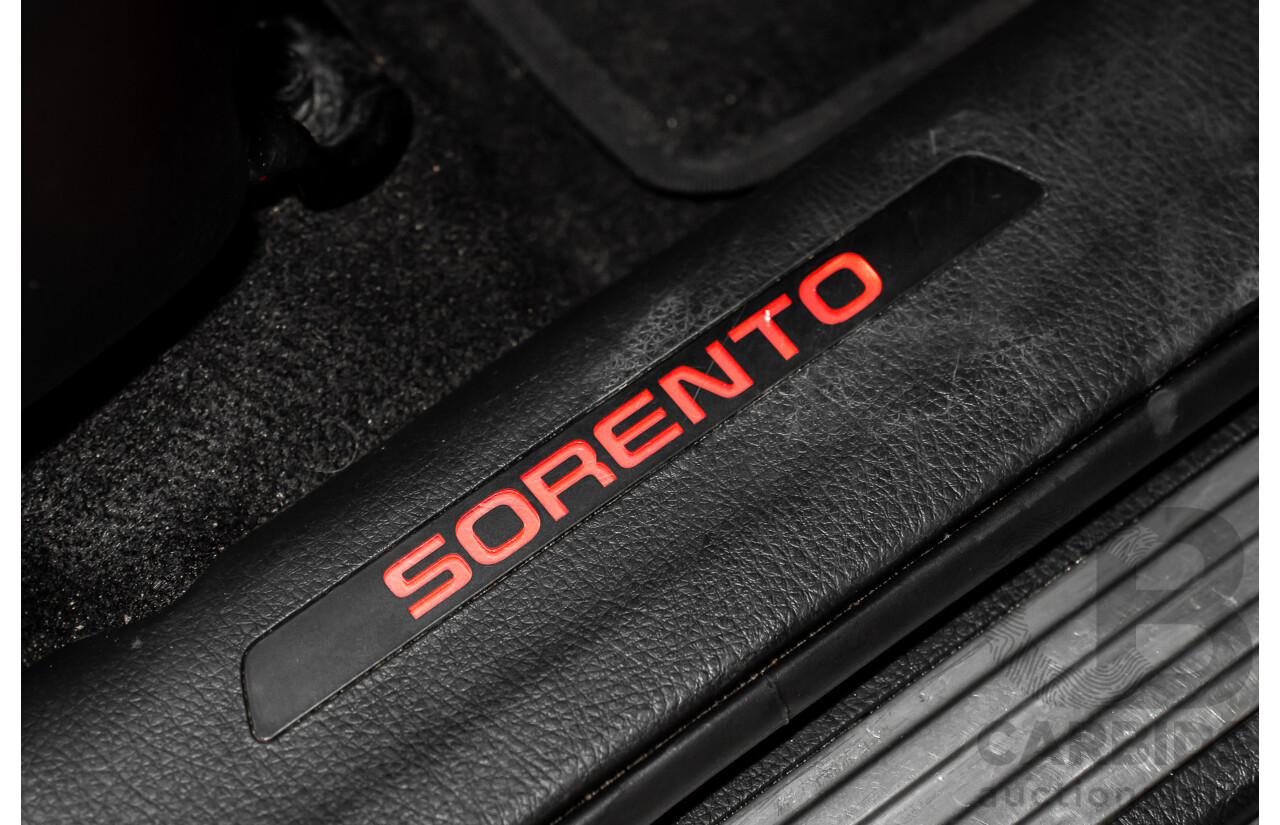 5/2015 Kia Sorento Platinum (4x4) XM MY15 4d Wagon Platinum Graphite Metallic Turbo Diesel 2.2L - 7 Seater