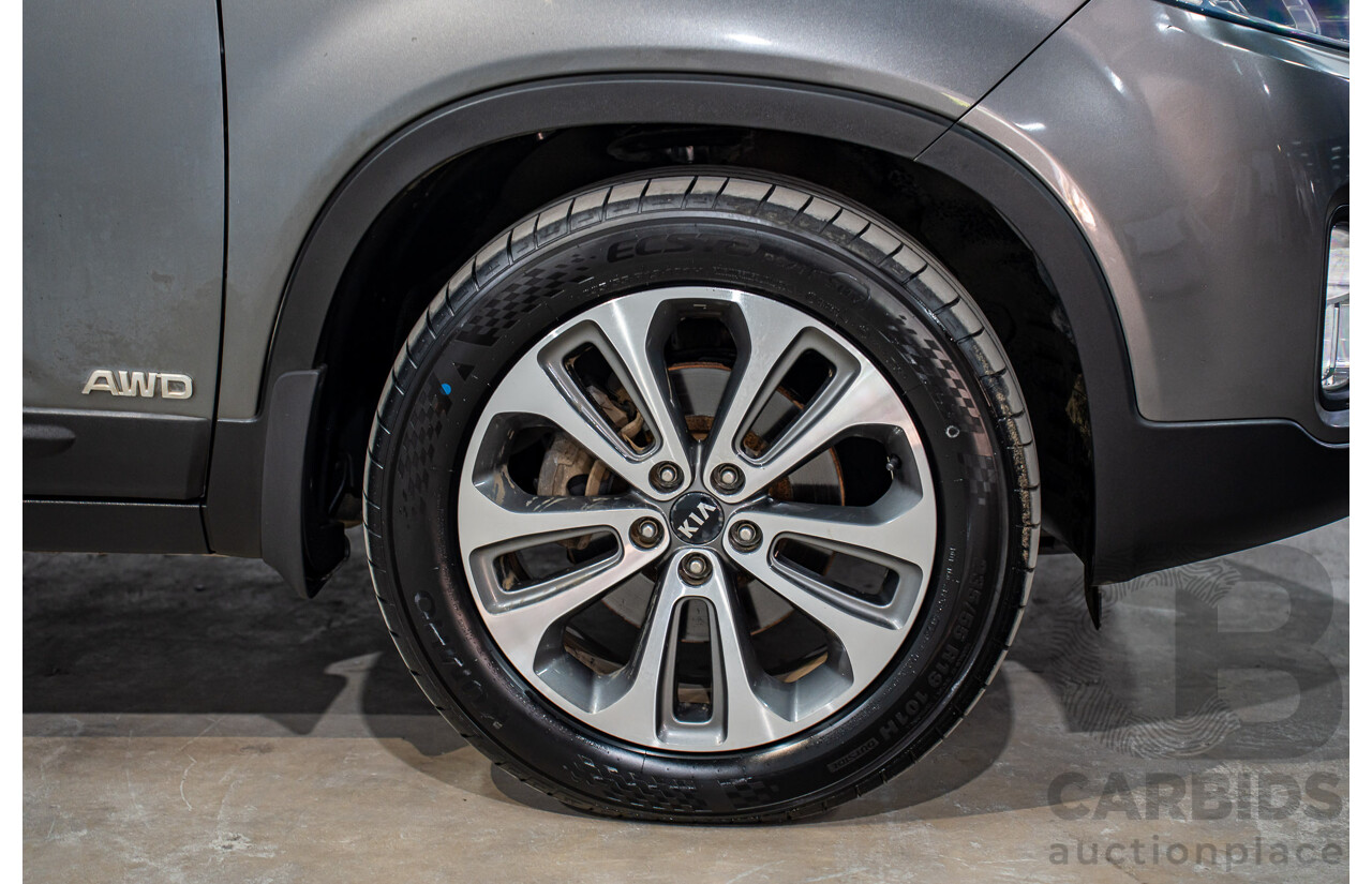 5/2015 Kia Sorento Platinum (4x4) XM MY15 4d Wagon Platinum Graphite Metallic Turbo Diesel 2.2L - 7 Seater
