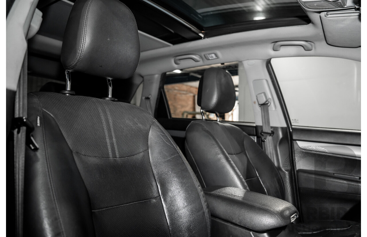 5/2015 Kia Sorento Platinum (4x4) XM MY15 4d Wagon Platinum Graphite Metallic Turbo Diesel 2.2L - 7 Seater