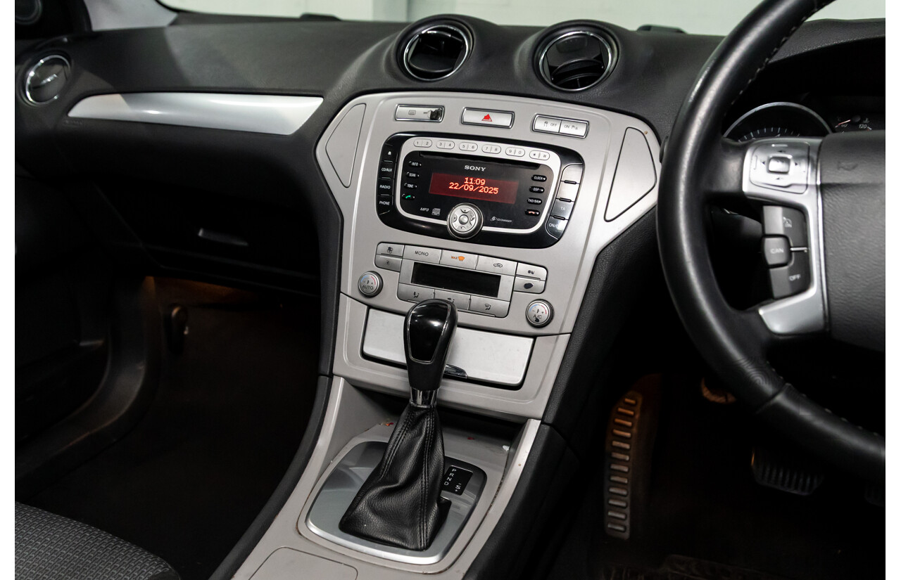 6/2008 Ford Mondeo Zetec MA 4d Sedan Silver 2.3L