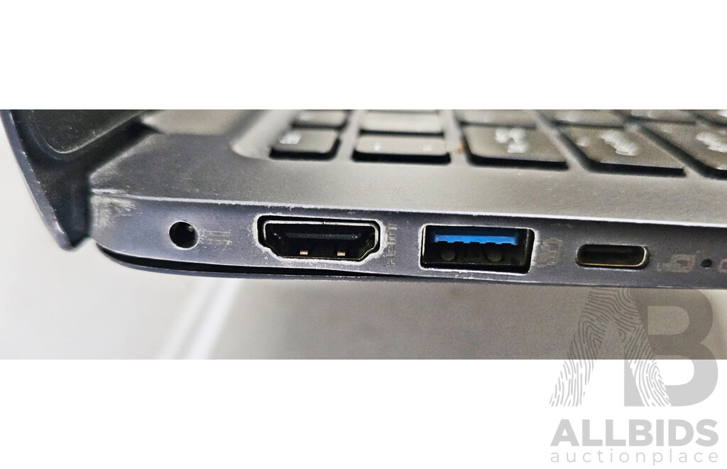 Acer TravelMate (X349-G2-M) Intel Core I7 (7500U) 2.70GHz-3.50GHz 2-Core CPU 14-Inch Laptop