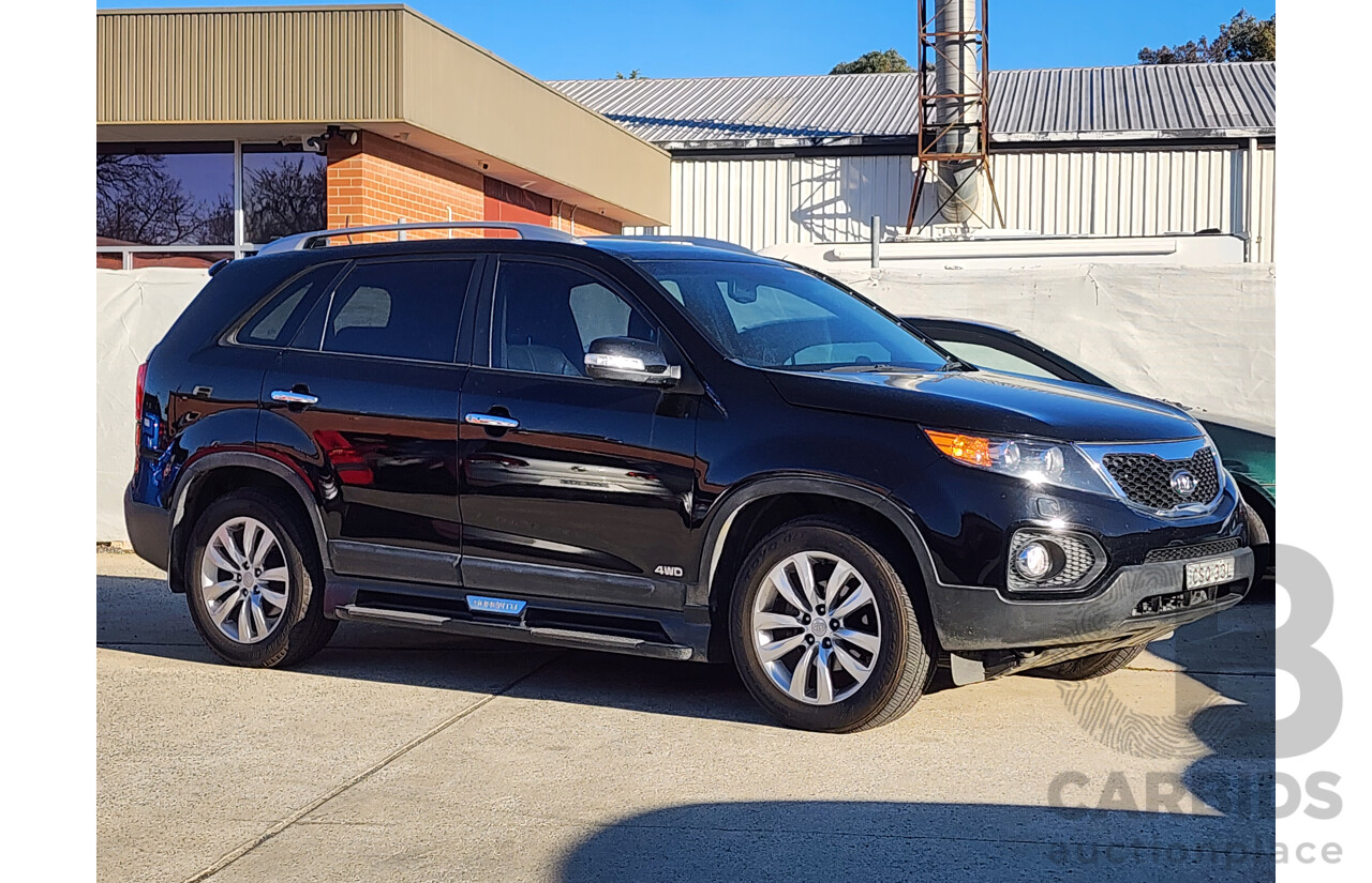 4/2010 Kia Sorento Platinum (4x4) XM 4d Wagon Black 2.2L