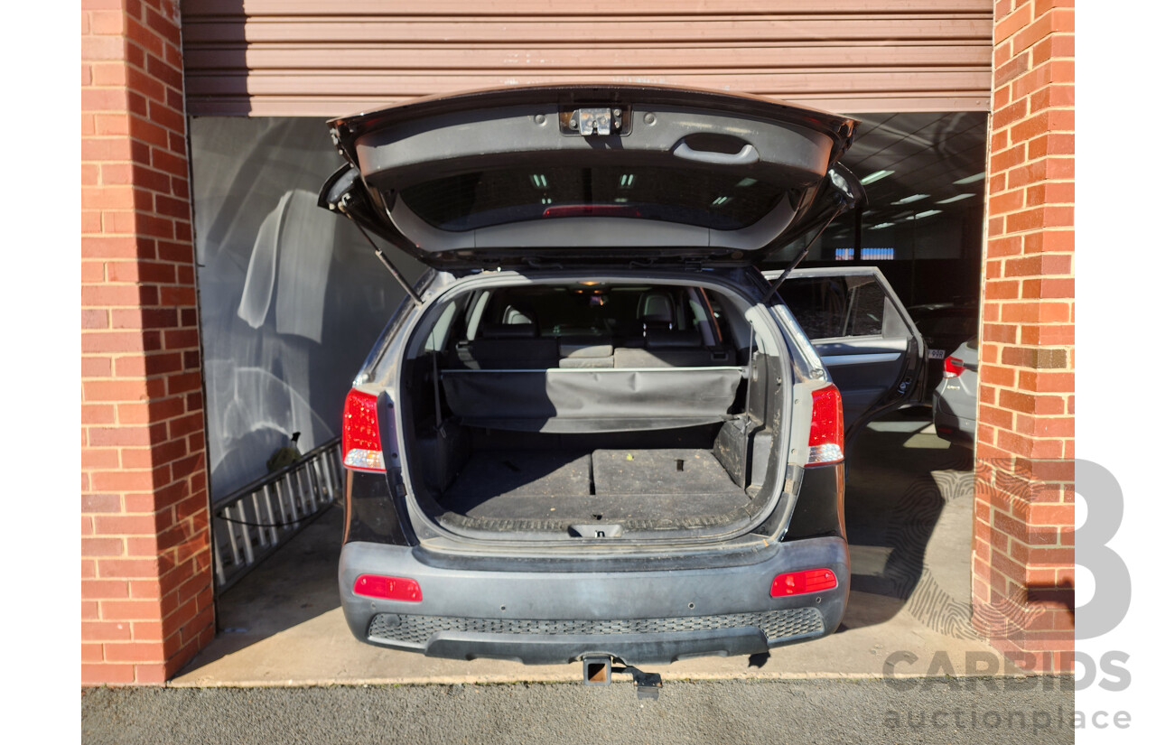 4/2010 Kia Sorento Platinum (4x4) XM 4d Wagon Black 2.2L
