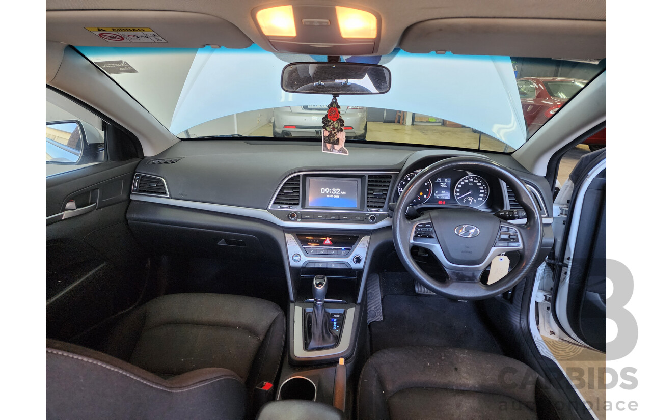 2/2018 Hyundai Elantra Active AD 4d Sedan White 2.0L