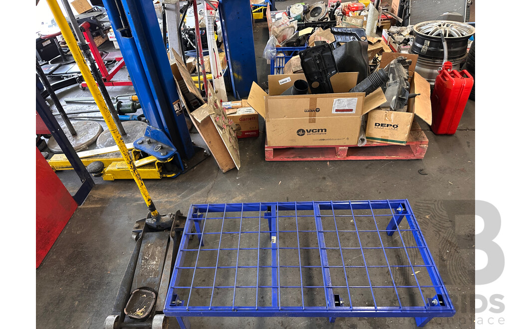 Assorted Job Lot - Stand & Jack ETC