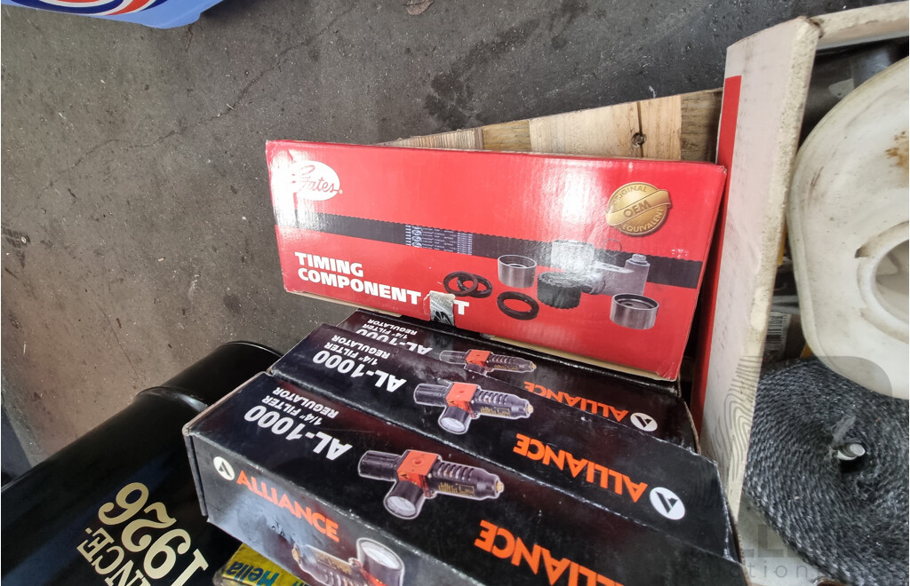 Assorted Job Lot - Pallet of Assorted Car Part ETC