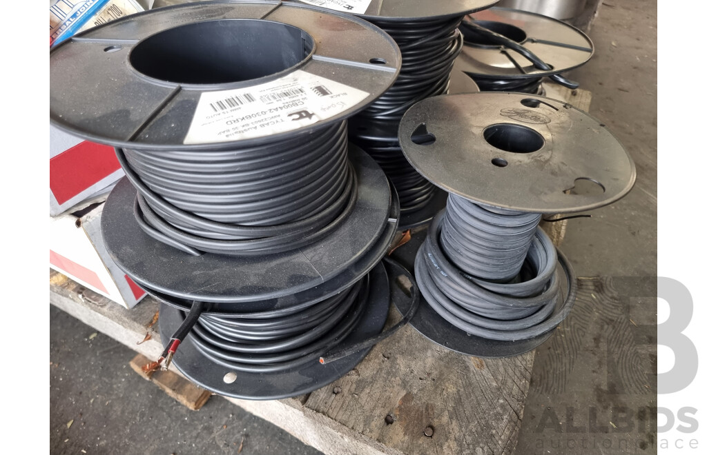 Assorted Job Lot - Pallet of Assorted Car Part ETC