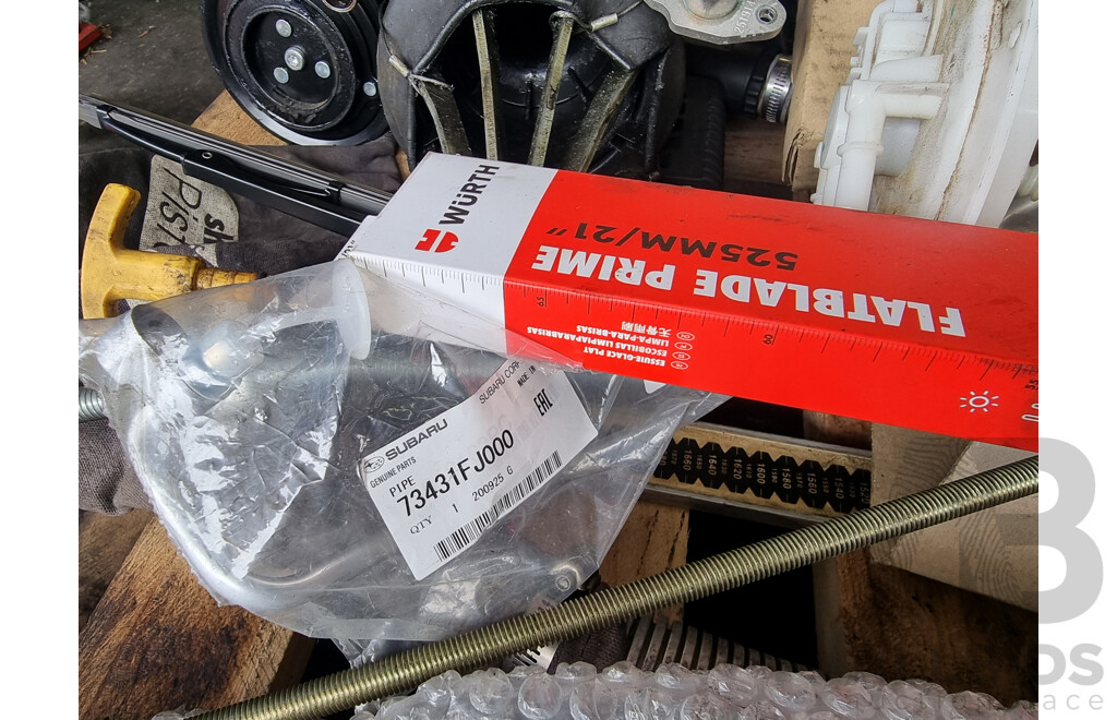 Assorted Job Lot - Pallet of Assorted Car Part ETC