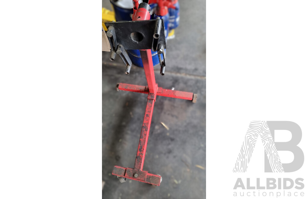 Wheeled Engine Stand