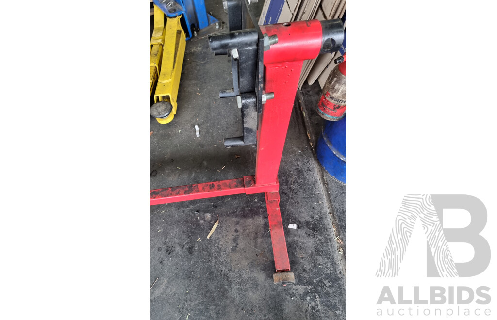 Wheeled Engine Stand